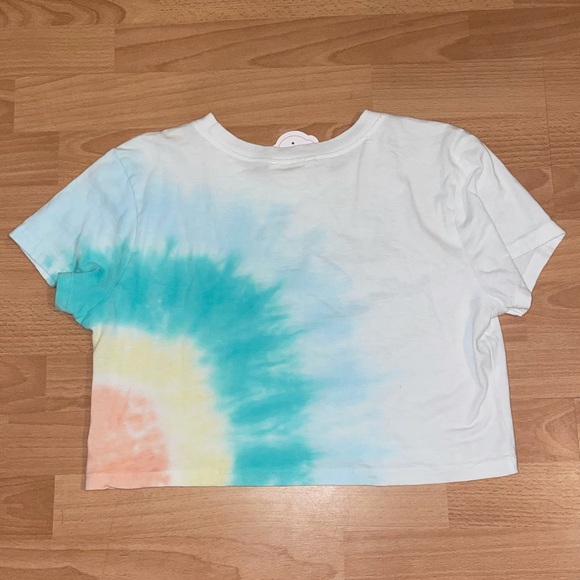 Tie Dye Cropped T-Shirt NWT - Picture 2 of 3